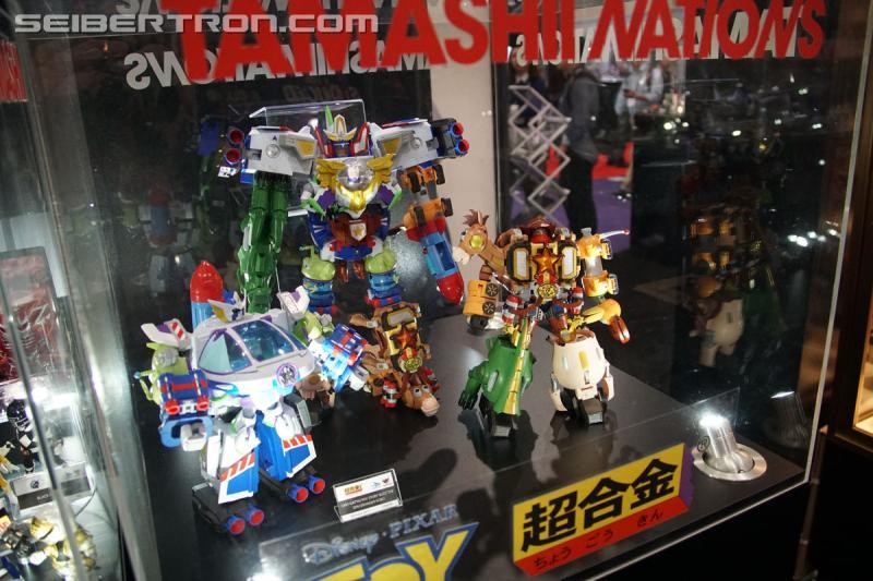 Transformers News: Re: The New York Toy Fair 2017 Thread!