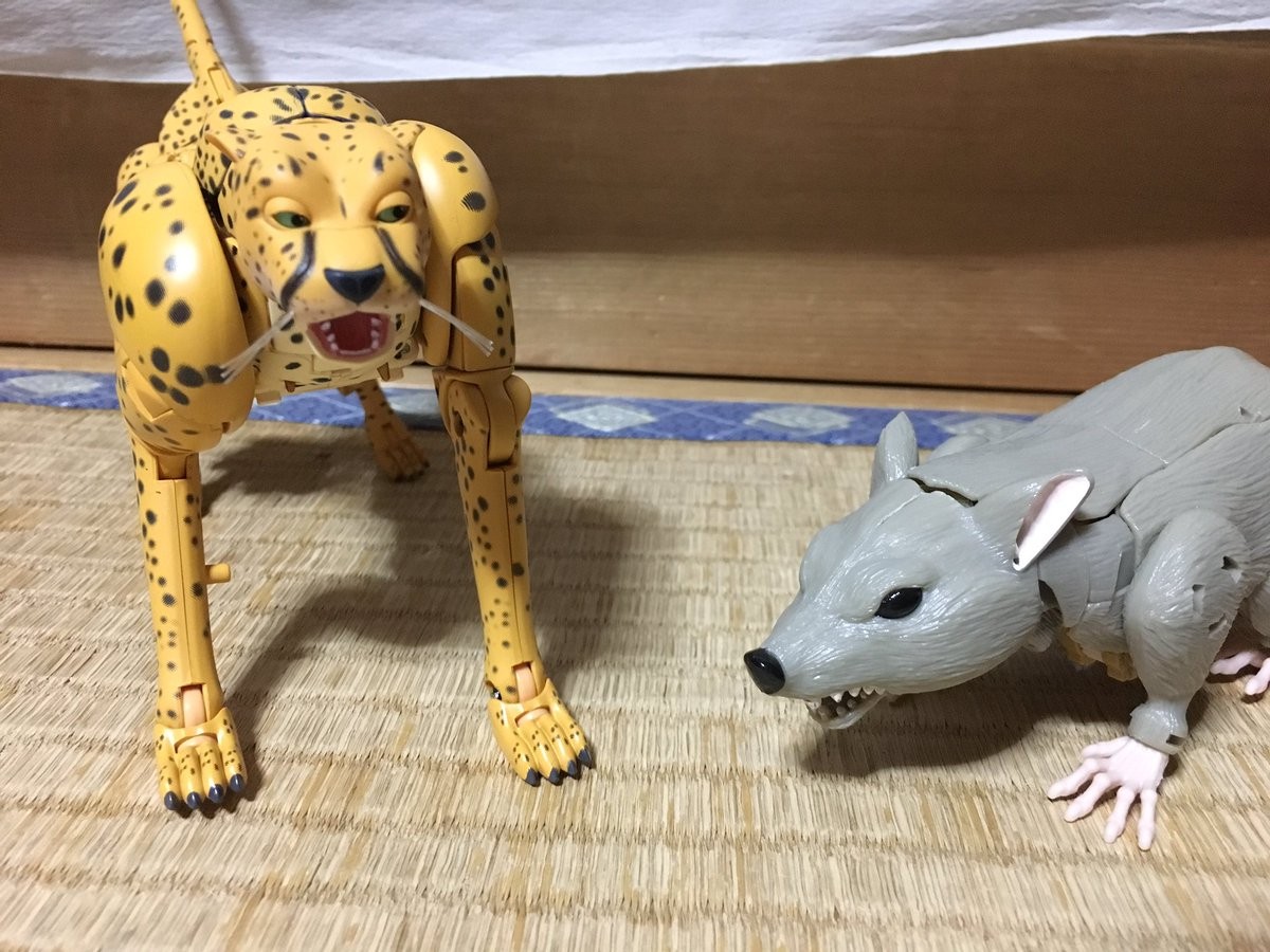 Transformers News: Masterpiece MP 34 Beast Wars Cheetor In Hand Images Transformers News: Masterpiece MP 34 Beast Wars Cheetor In Hand Images