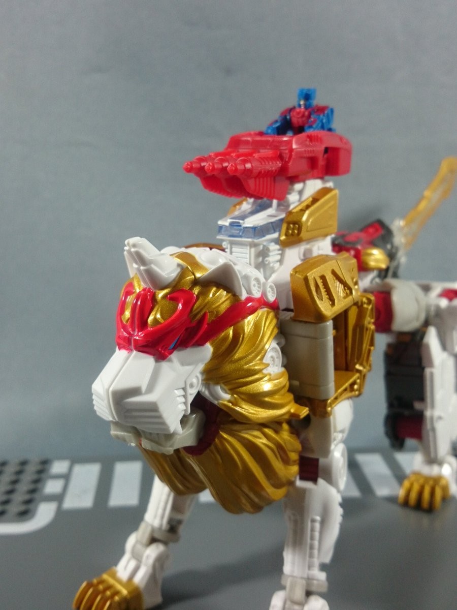 Transformers News: Re: Takara Tomy Transformers Legends Thread Transformers News: Re: Takara Tomy Transformers Legends Thread