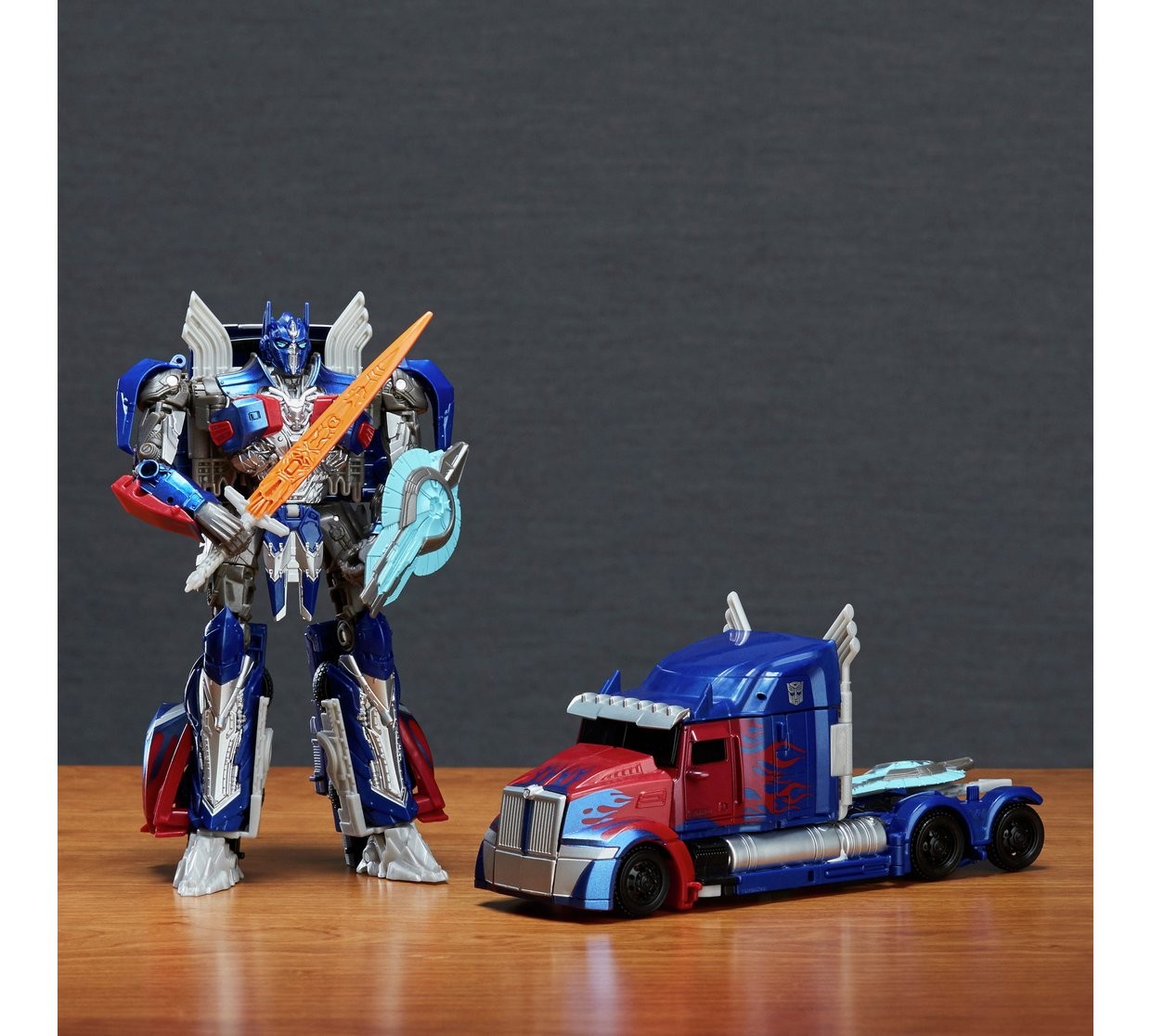 Transformers News: New Images and Listings for Voyager & 1 Step Megatron, and More Transformers: The Last Knight Toys Transformers News: New Images and Listings for Voyager & 1 Step Megatron, and More Transformers: The Last Knight Toys