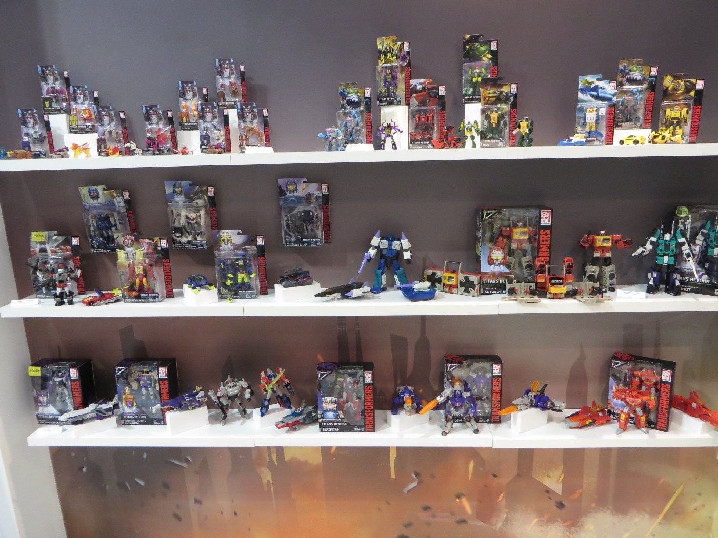 Transformers News: Pictures from the 2017 Australia Toy Fair with Transformers The Last Knight, RID and Titans Return Transformers News: Pictures from the 2017 Australia Toy Fair with Transformers The Last Knight, RID and Titans Return