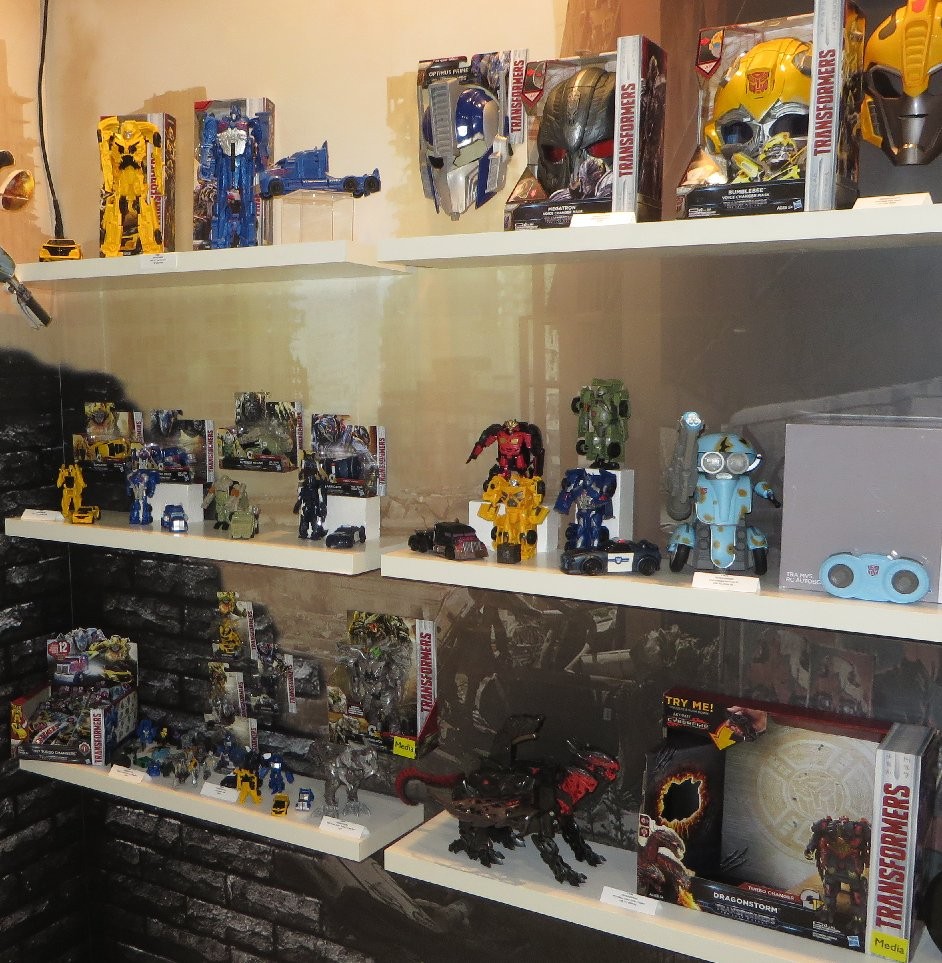 Transformers News: Pictures from the 2017 Australia Toy Fair with Transformers The Last Knight, RID and Titans Return Transformers News: Pictures from the 2017 Australia Toy Fair with Transformers The Last Knight, RID and Titans Return