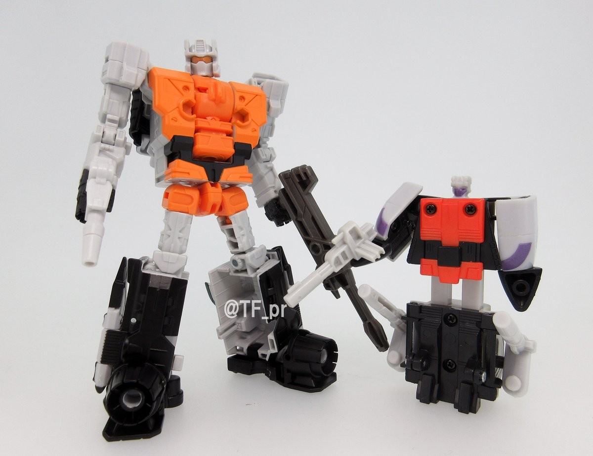 Transformers News: Comparison Images of Takara Transformers Unite Warriors UW-EX Baldigus / Ruination