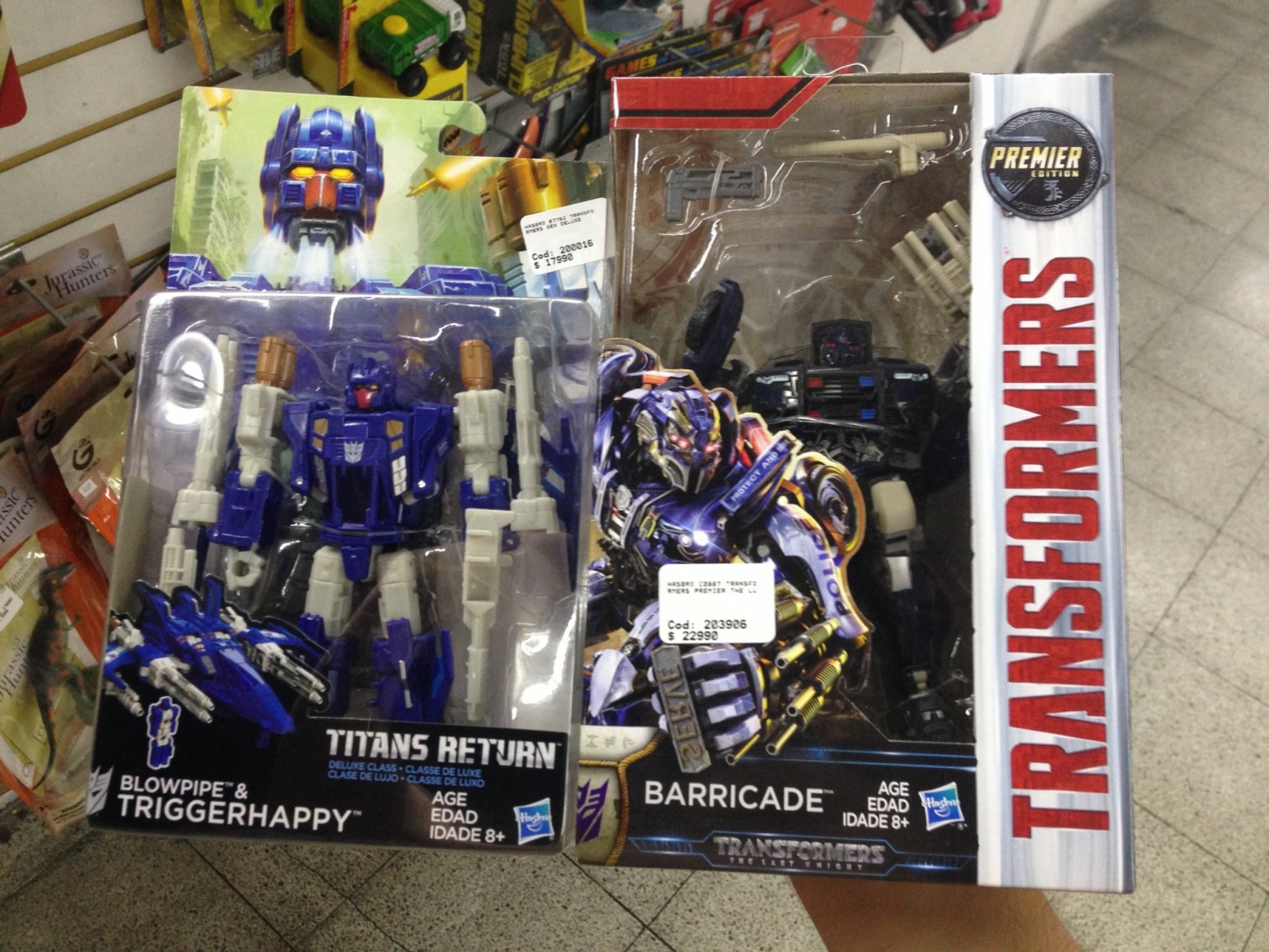 Transformers News: The Last Knight Premier Edition Deluxes Spotted In Chile