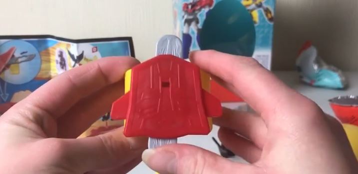 Transformers News: New 2017 Giant Kinder Surprise Egg Featuring Transformers Robots in Disguise Transformers News: New 2017 Giant Kinder Surprise Egg Featuring Transformers Robots in Disguise