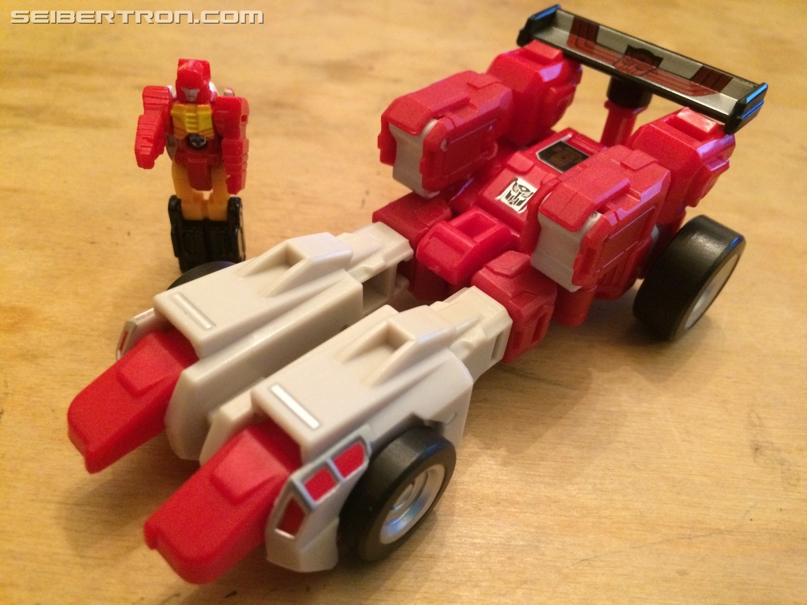 Transformers News: In hand Images of Titans Return Chaos on Velocitron Set with First Look at Titan Masters
