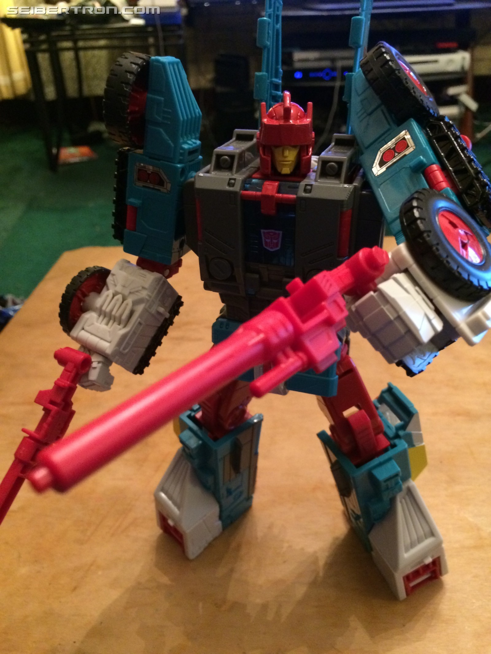 Transformers News: Pictorial Review of Titans Return Chaos on Velocitron Set Transformers News: Pictorial Review of Titans Return Chaos on Velocitron Set