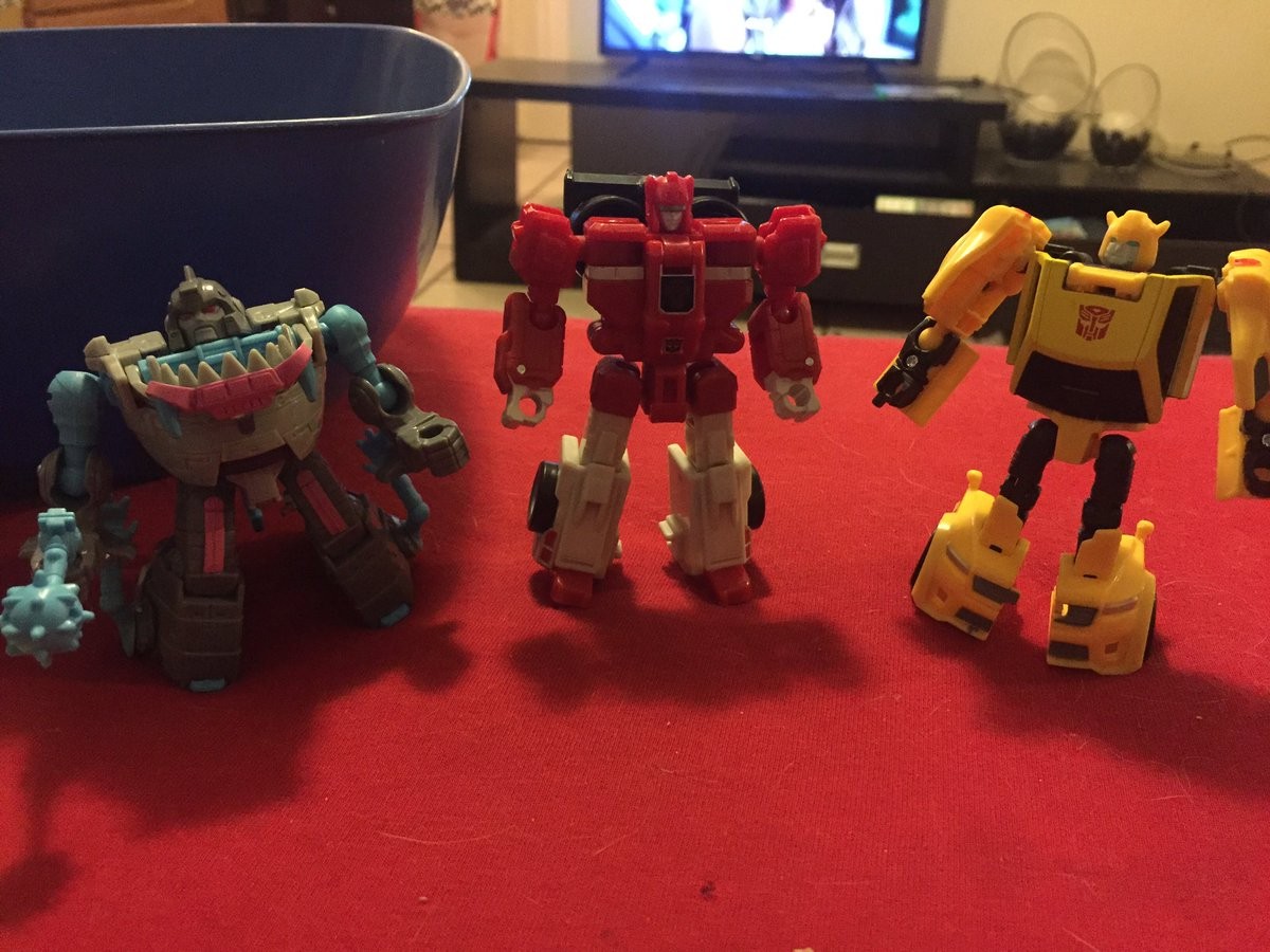 Transformers News: Scale Comparison for Titans Return Fastclash and Titan Master Compatibility Revealed Transformers News: Scale Comparison for Titans Return Fastclash and Titan Master Compatibility Revealed