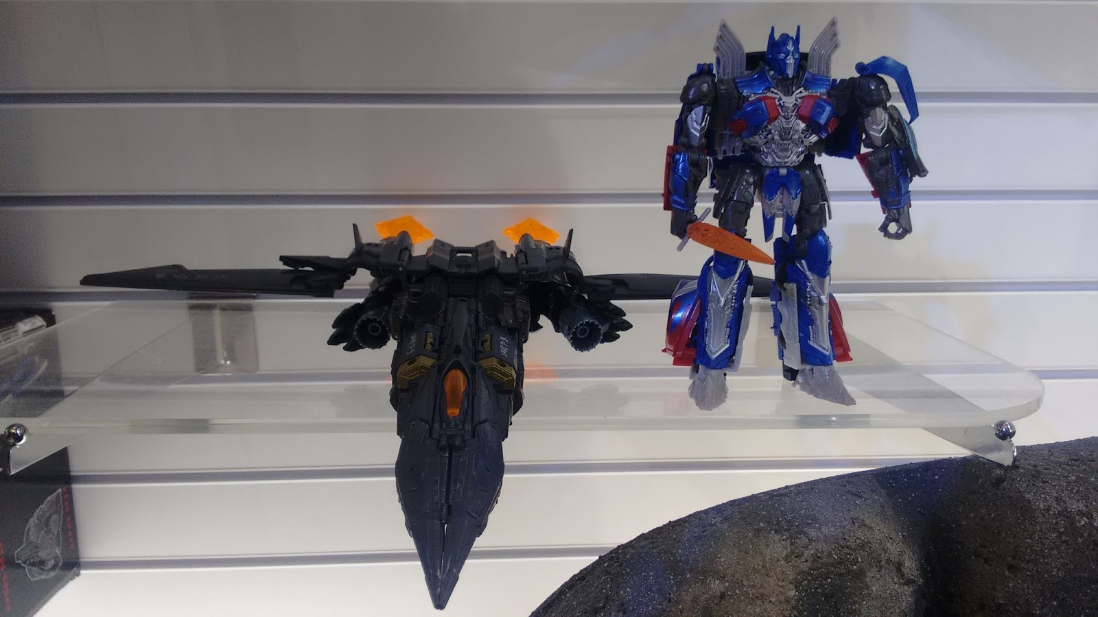 Transformers News: More Transformers: The Last Knight Toys Images from Abrin 2017