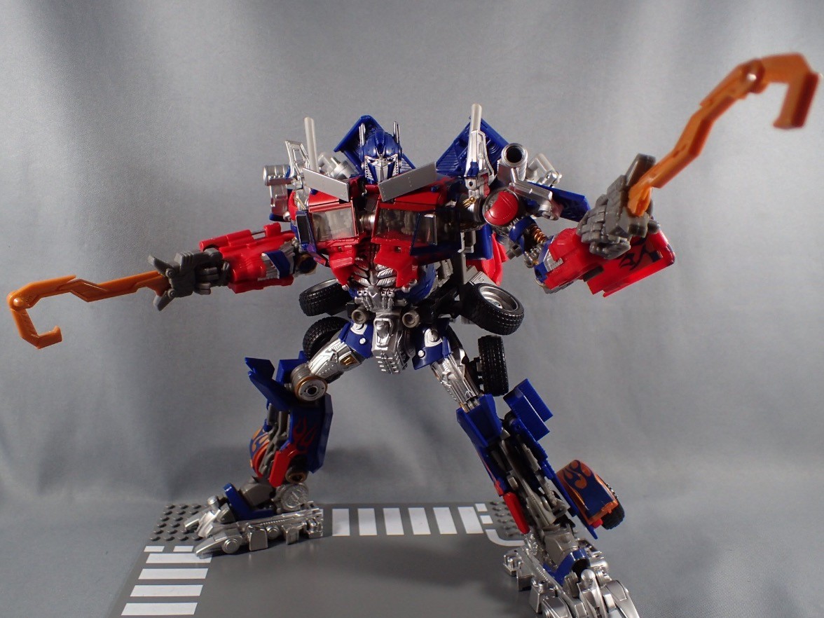 Transformers News: In Hand Images - Transformers Movie The Best Leader Optimus Prime, Dinoriders Grimlock and Strafe Transformers News: In Hand Images - Transformers Movie The Best Leader Optimus Prime, Dinoriders Grimlock and Strafe