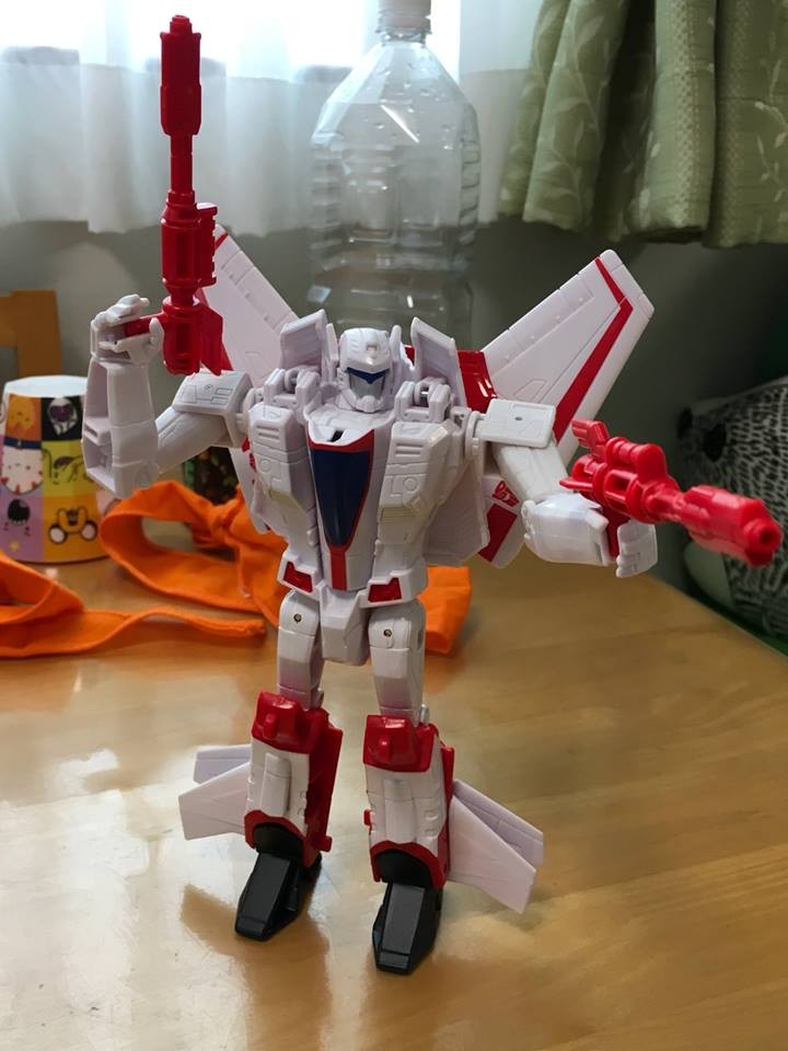 Transformers News: In Hand Images of the New Prowl and Jetfire Figures from the Generations Cyber Battalion Line