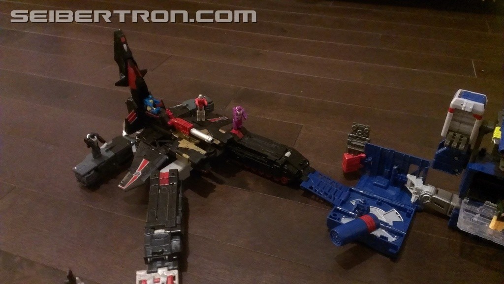 Transformers News: Images of Sky Shadow Connected With Other Titans Return Bases In Different Configurations