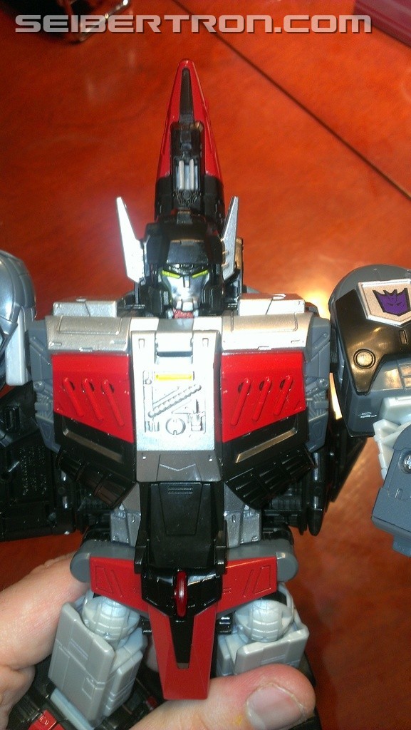 Transformers News: Images of Sky Shadow Connected With Other Titans Return Bases In Different Configurations