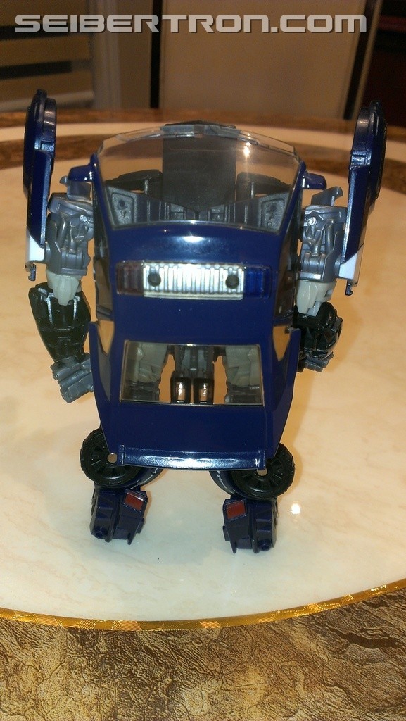 Transformers News: Pictorial and Video Review for Transformers: The Last Knight Deluxe Barricade