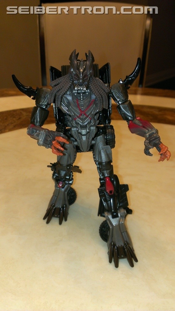 Transformers News: Pictorial Review of Transformers: The Last Knight Deluxe Berserker Transformers News: Pictorial Review of Transformers: The Last Knight Deluxe Berserker