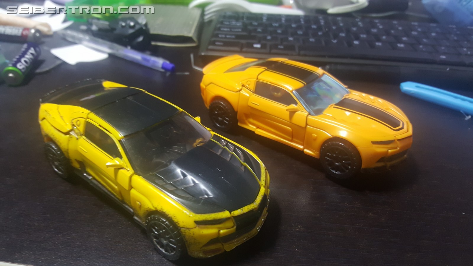 Transformers News: New Image of Limited Edition Battle Damage Bumblebee from Hasbro Singapore Midnight Madness Event Transformers News: New Image of Limited Edition Battle Damage Bumblebee from Hasbro Singapore Midnight Madness Event
