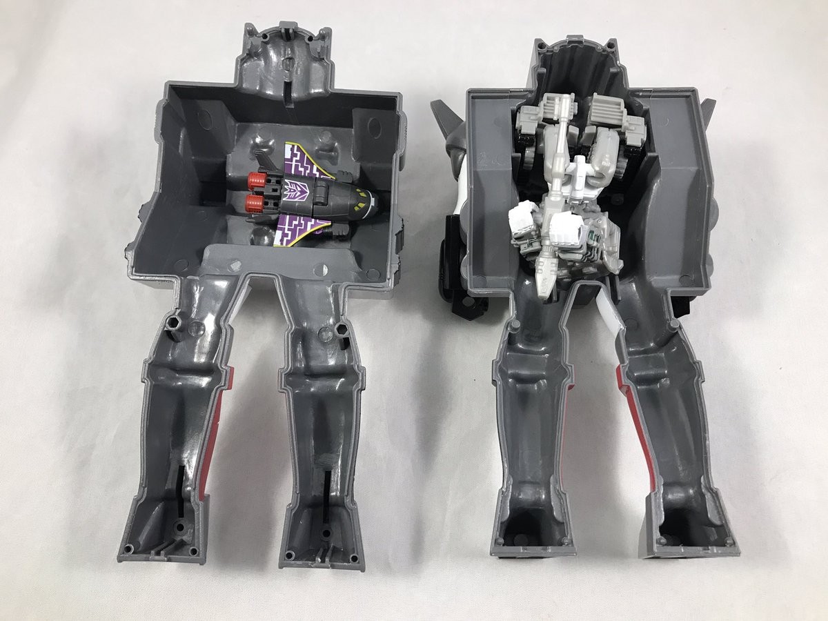 Transformers News: New In-Hand Images of Transformers Subscription Service Double Pretenders Optimus Prime and Megatron