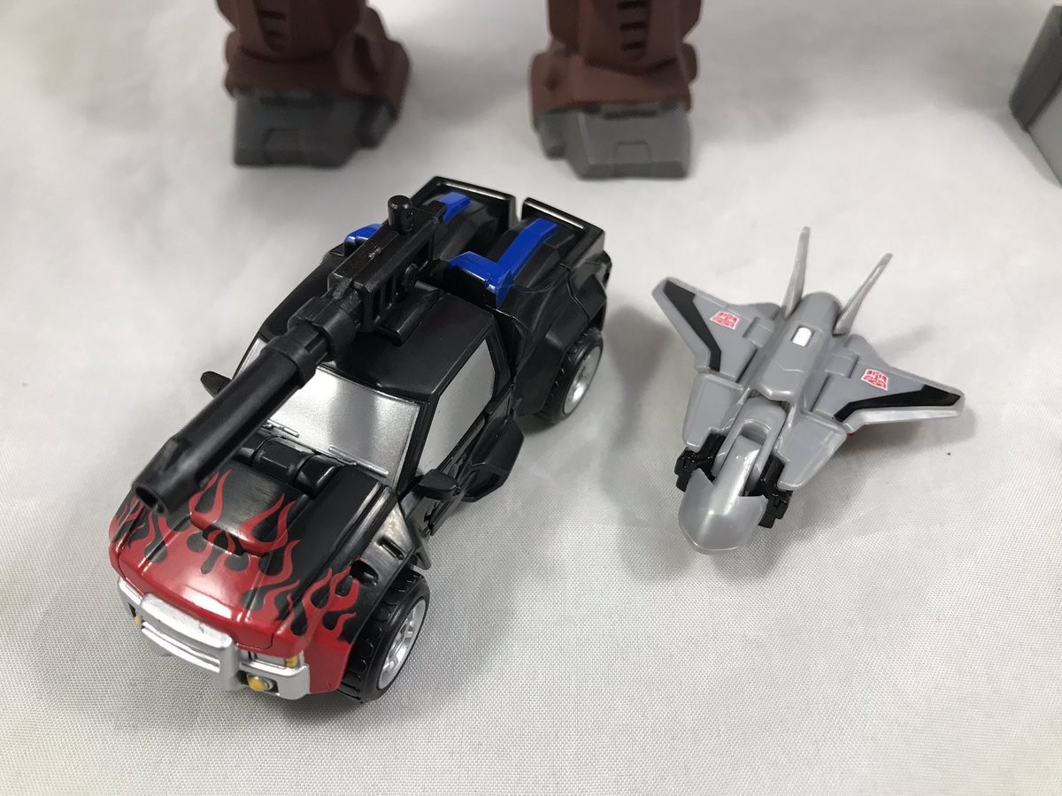 Transformers News: New In-Hand Images of Transformers Subscription Service Double Pretenders Optimus Prime and Megatron