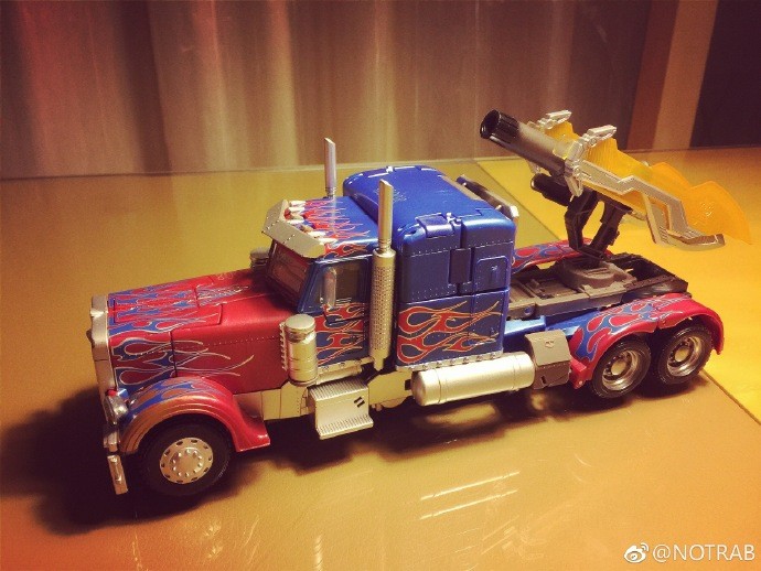 Transformers News: New Images of Movie Masterpiece MPM 04 Optimus Prime Properly Transformed