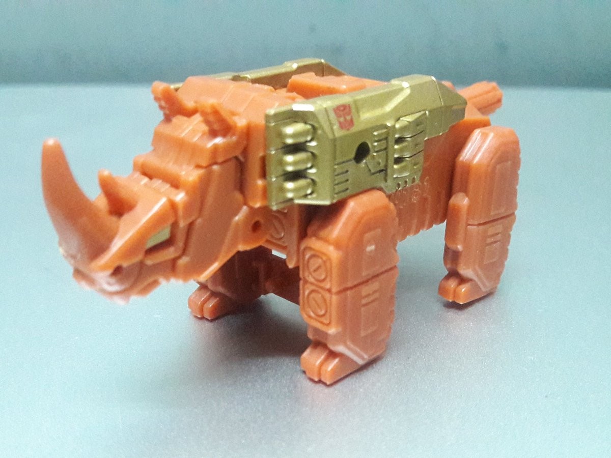 Transformers News: In-Hand Images of Transformers Titans Return Octone, Blitzwing, Titan Master Ramhorn