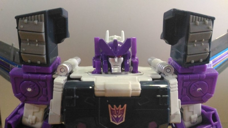 Transformers News: In-Hand Images of Transformers Titans Return Octone, Blitzwing, Titan Master Ramhorn