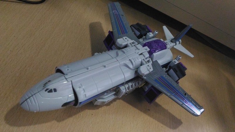 Transformers News: In-Hand Images of Transformers Titans Return Octone, Blitzwing, Titan Master Ramhorn