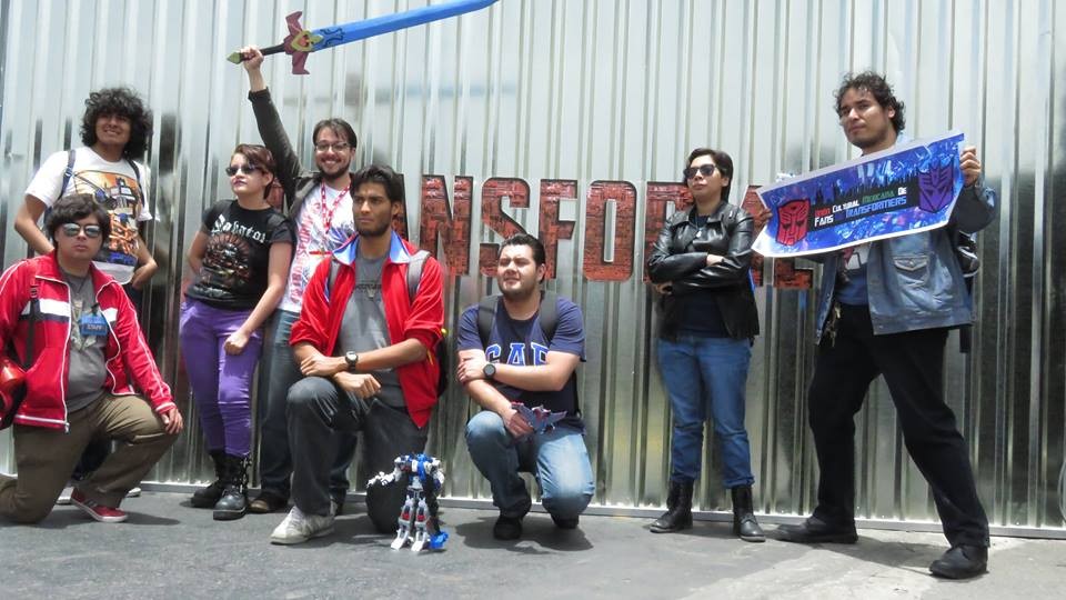 Transformers News: Transformers: The Last Knight Launch Event Held in Mexico, Will be Traveling the Country Transformers News: Transformers: The Last Knight Launch Event Held in Mexico, Will be Traveling the Country