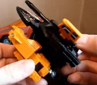 Transformers News: Top 5 Worst Cases of Undercarriage Among Transformers Toys
