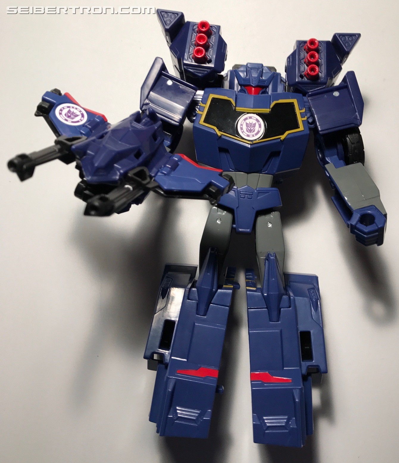 Transformers News: Pictorial Review of Transformers: Robots in Disguise Combiner Force Activator Soundwave