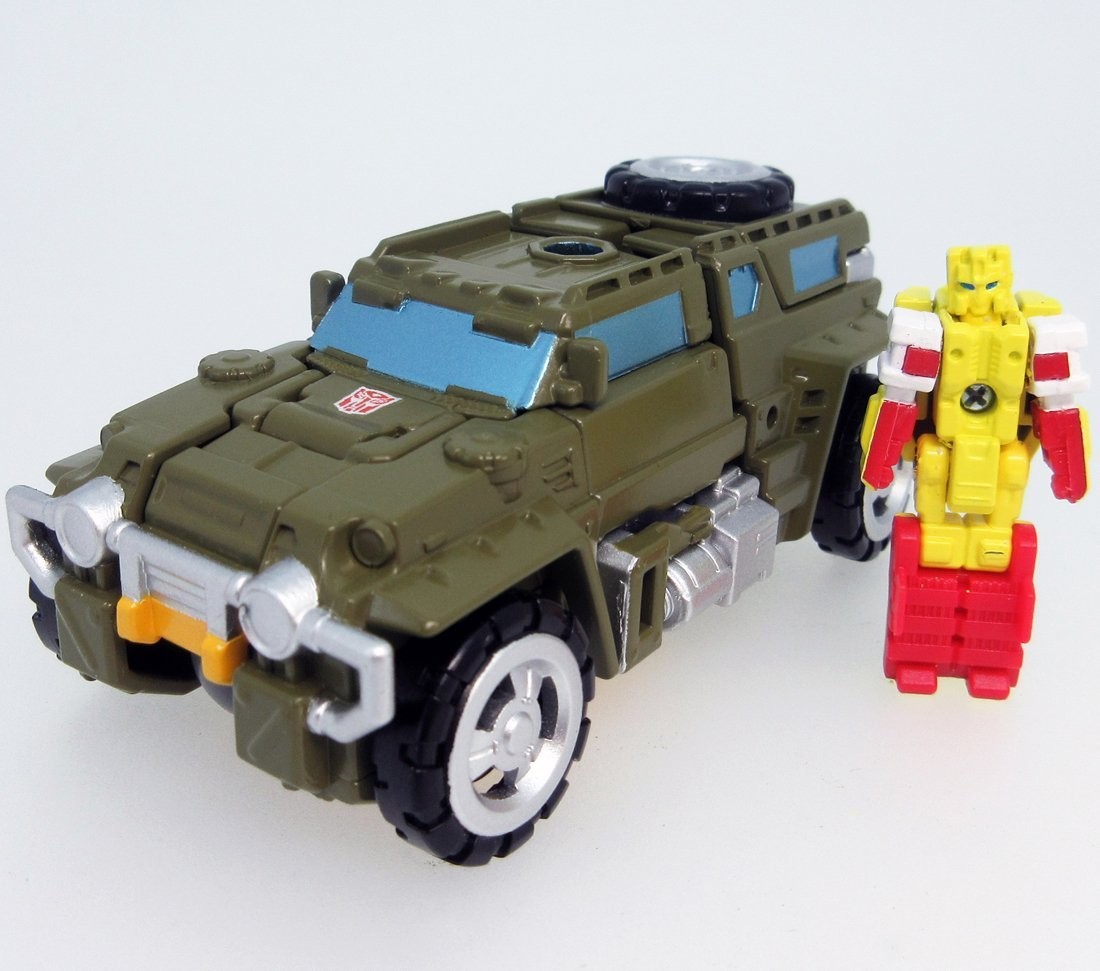 Transformers News: Larger Images and Comparisons of Takara Transformers Legends Kickback, Brawn and Triggerhappy