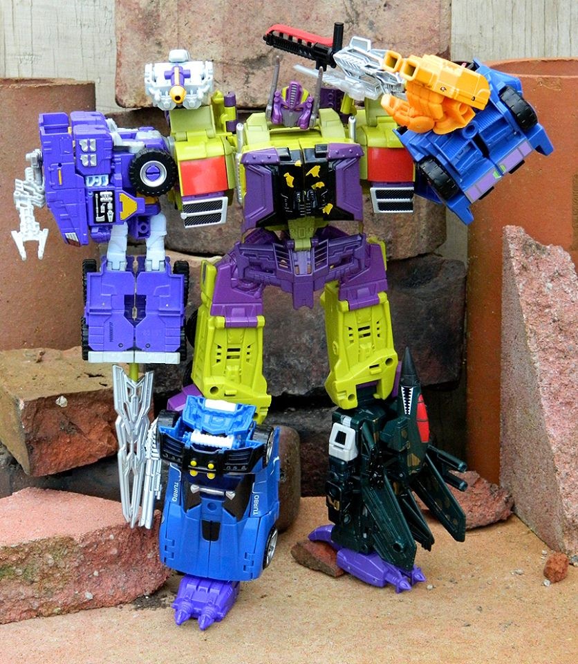 Transformers News: Final TFSS 5.0 Figures are Arriving and Mystery Figure Revealed Transformers News: Final TFSS 5.0 Figures are Arriving and Mystery Figure Revealed