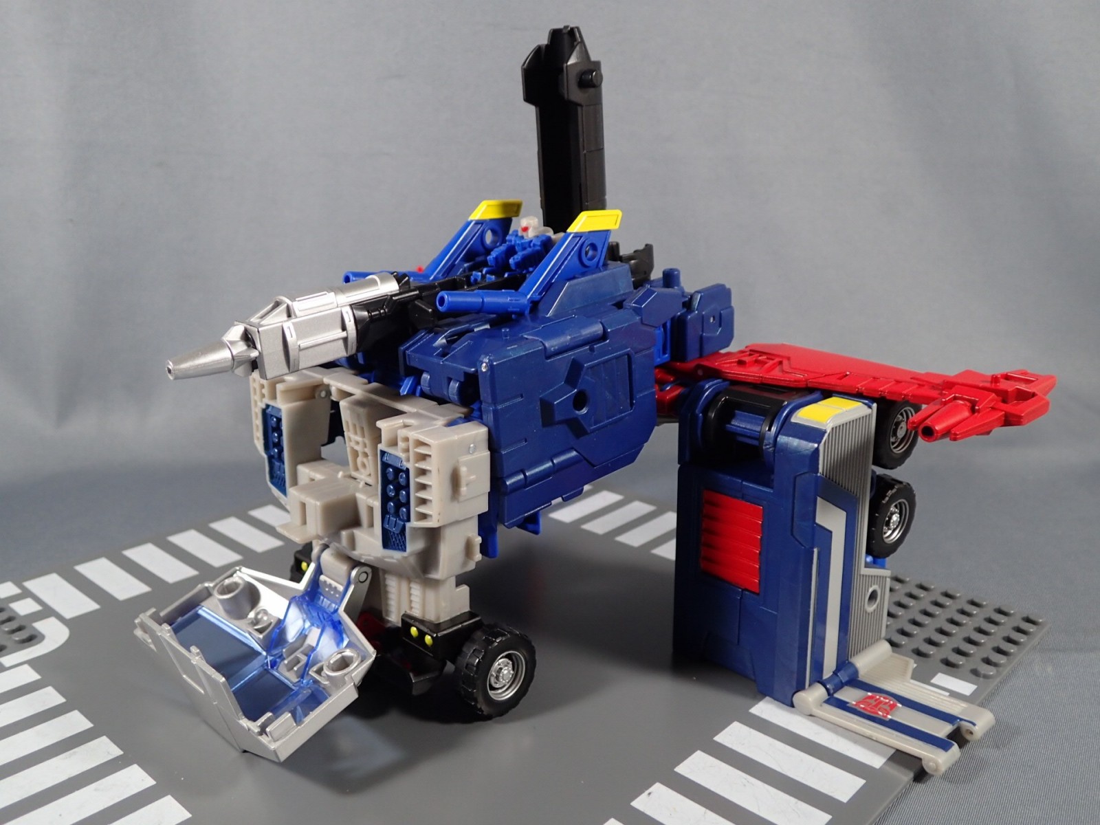 Transformers News: Written Review and More In Hand Images for Legends LG 42 Godbomber Transformers News: Written Review and More In Hand Images for Legends LG 42 Godbomber