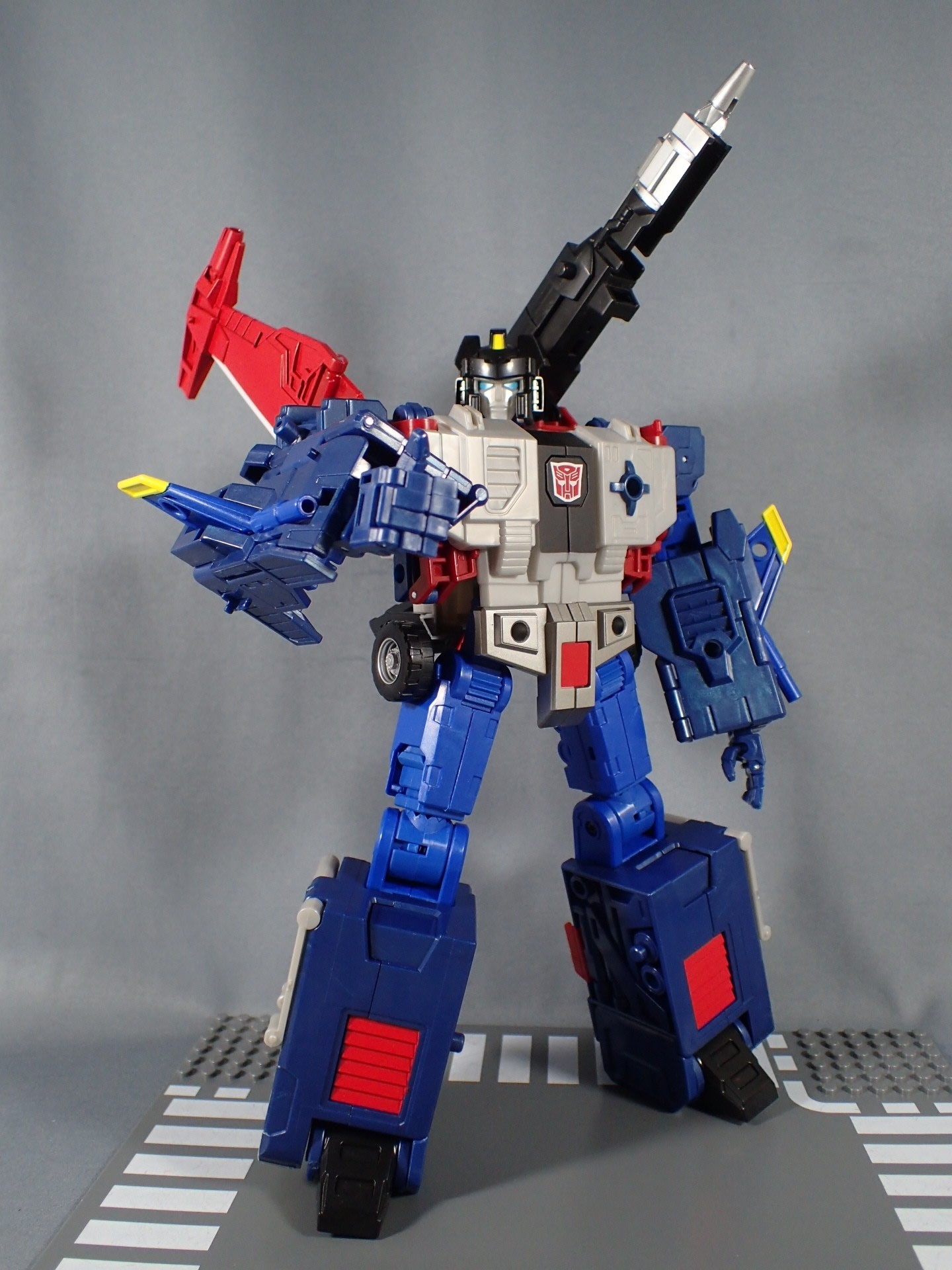 Transformers News: Written Review and More In Hand Images for Legends LG 42 Godbomber Transformers News: Written Review and More In Hand Images for Legends LG 42 Godbomber