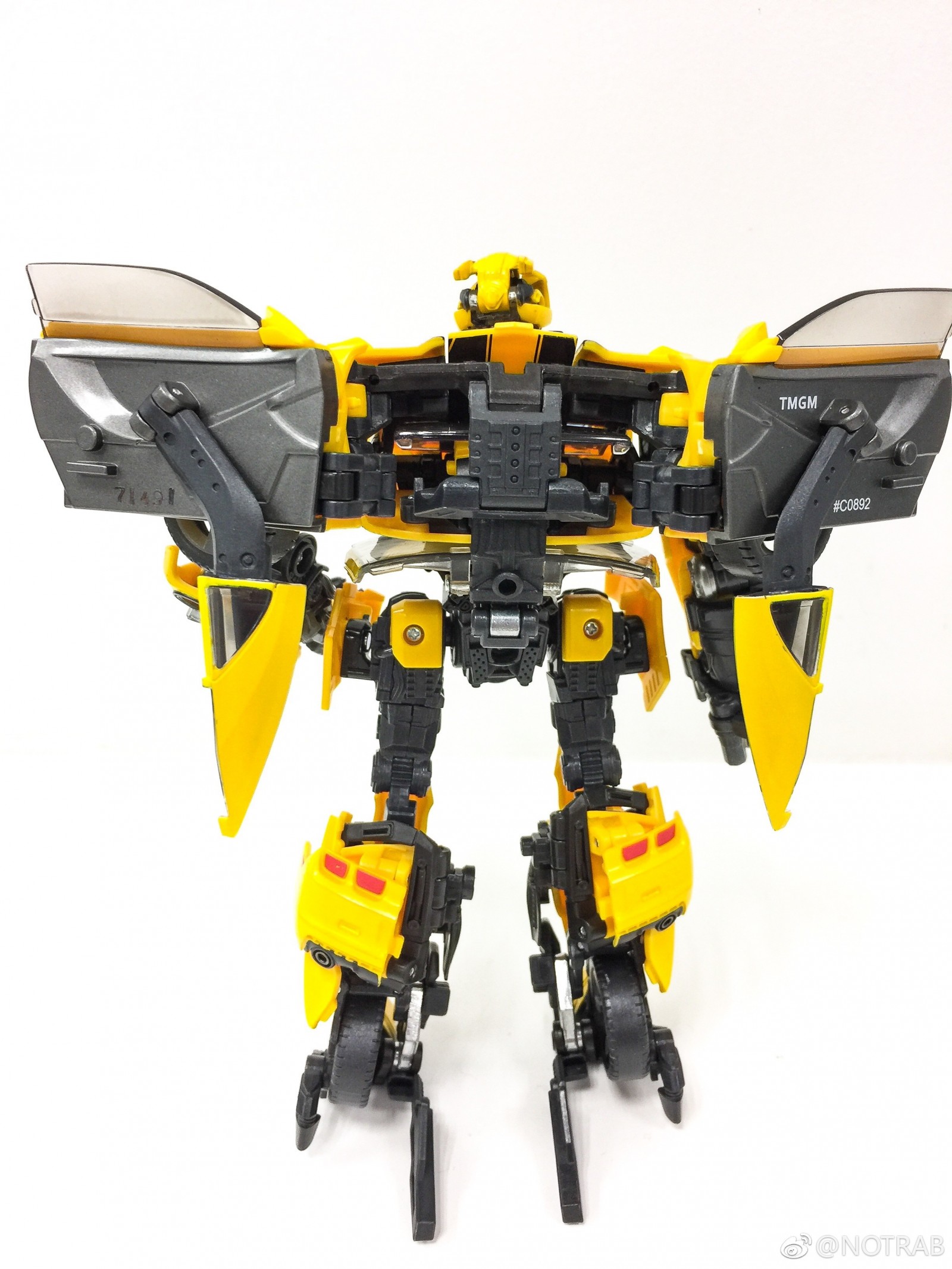 Transformers News: Transformers Movie Masterpiece Bumblebee In-Hand Images