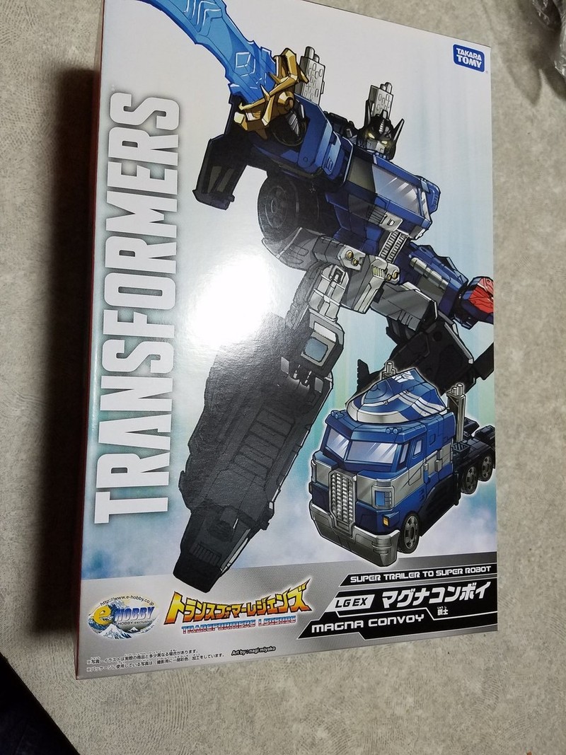 Transformers News: In-Hand Images of Takara Tomy Transformers Legends LG-EX Magna Convoy