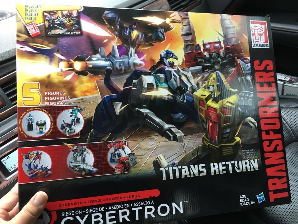 Transformers News: In-Hand Images of Transformers Titans Return Siege on Cybertron Box Set