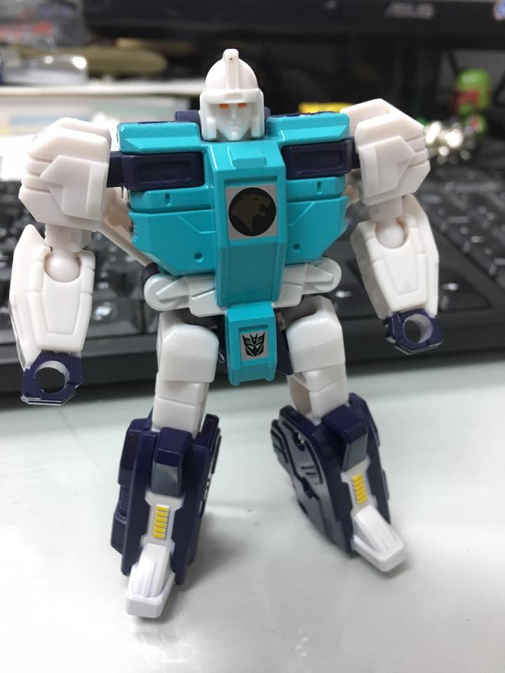 Transformers News: In-Hand Images of Transformers Titans Return Siege on Cybertron Box Set