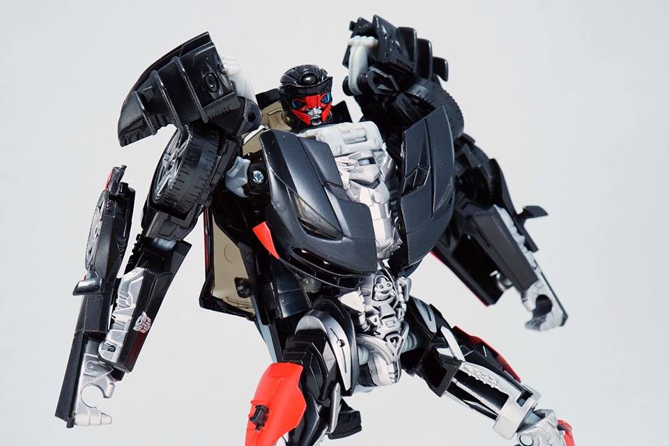 Transformers News: More in-hand images of The Last Knight Deluxe Hot Rod