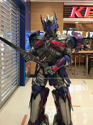 Transformers News: Image Heavy Transformers: The Last Knight Hong Kong Events - Statues, Exclusives, Ramen