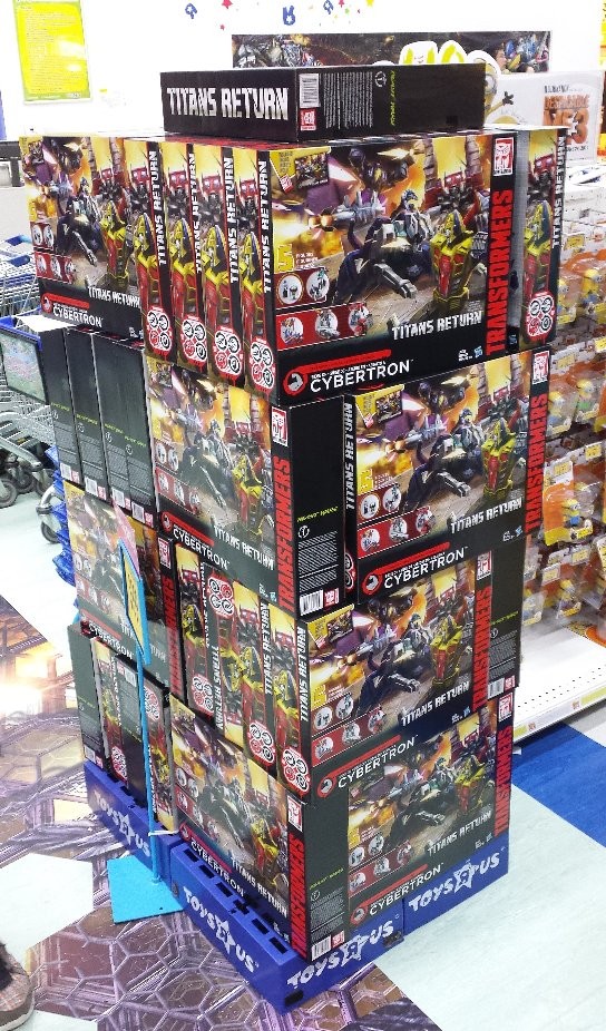 Transformers News: Image Heavy Transformers: The Last Knight Hong Kong Events - Statues, Exclusives, Ramen