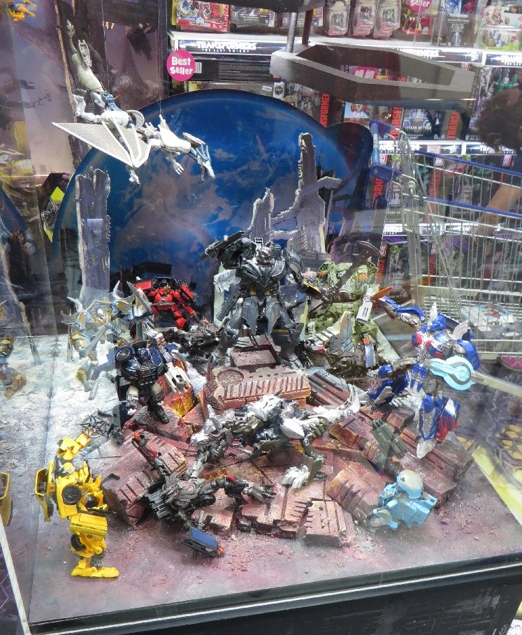 Transformers News: Image Heavy Transformers: The Last Knight Hong Kong Events - Statues, Exclusives, Ramen