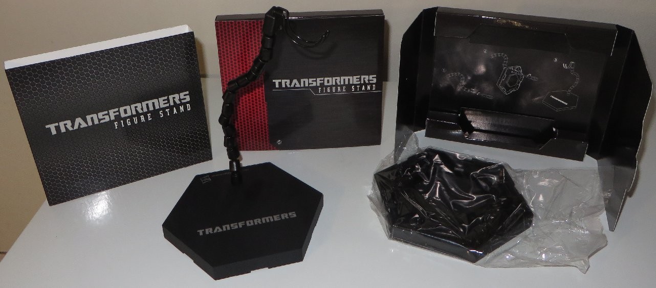 Transformers News: Image Heavy Transformers: The Last Knight Hong Kong Events - Statues, Exclusives, Ramen