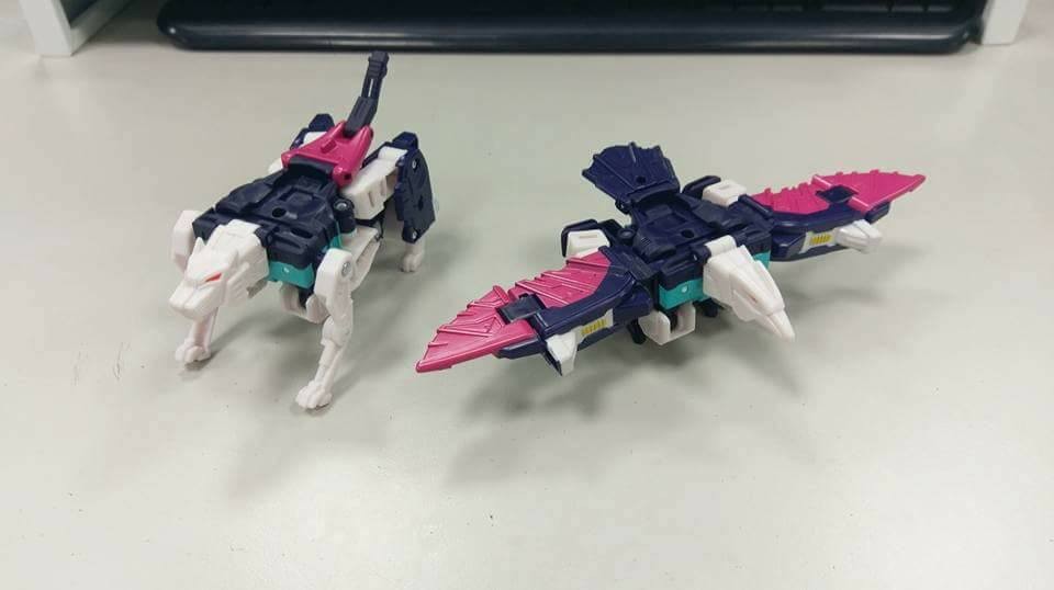 Transformers News: Images of Upcoming Titans Return figures at SDCC 2017 - Cloudraker, Wingspan, Overlord, Wave 5 Transformers News: Images of Upcoming Titans Return figures at SDCC 2017 - Cloudraker, Wingspan, Overlord, Wave 5