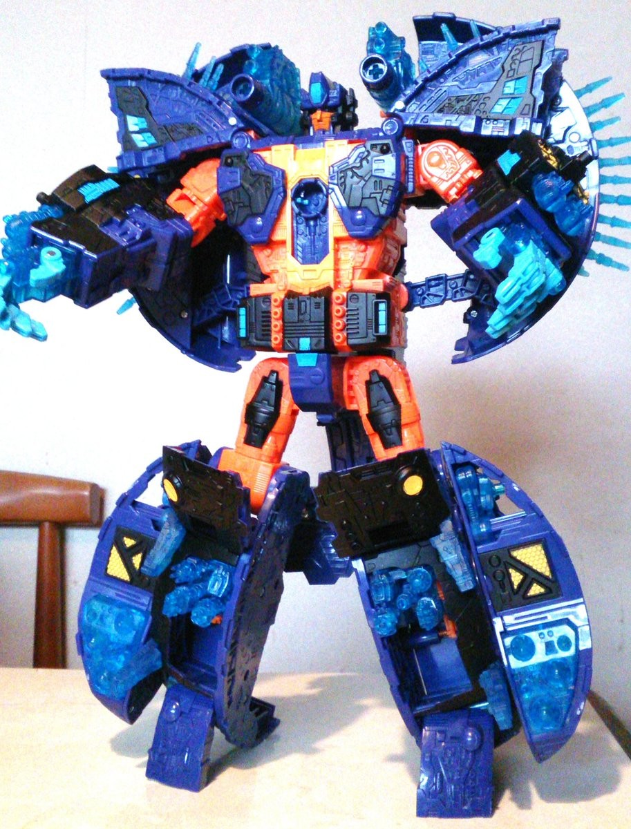 Transformers News: In-Hand Images of Transformers: The Last Knight TRU Exclusive Cybertron