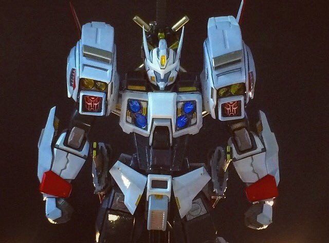 Transformers News: Colour Images of Flame Toys IDW Drift