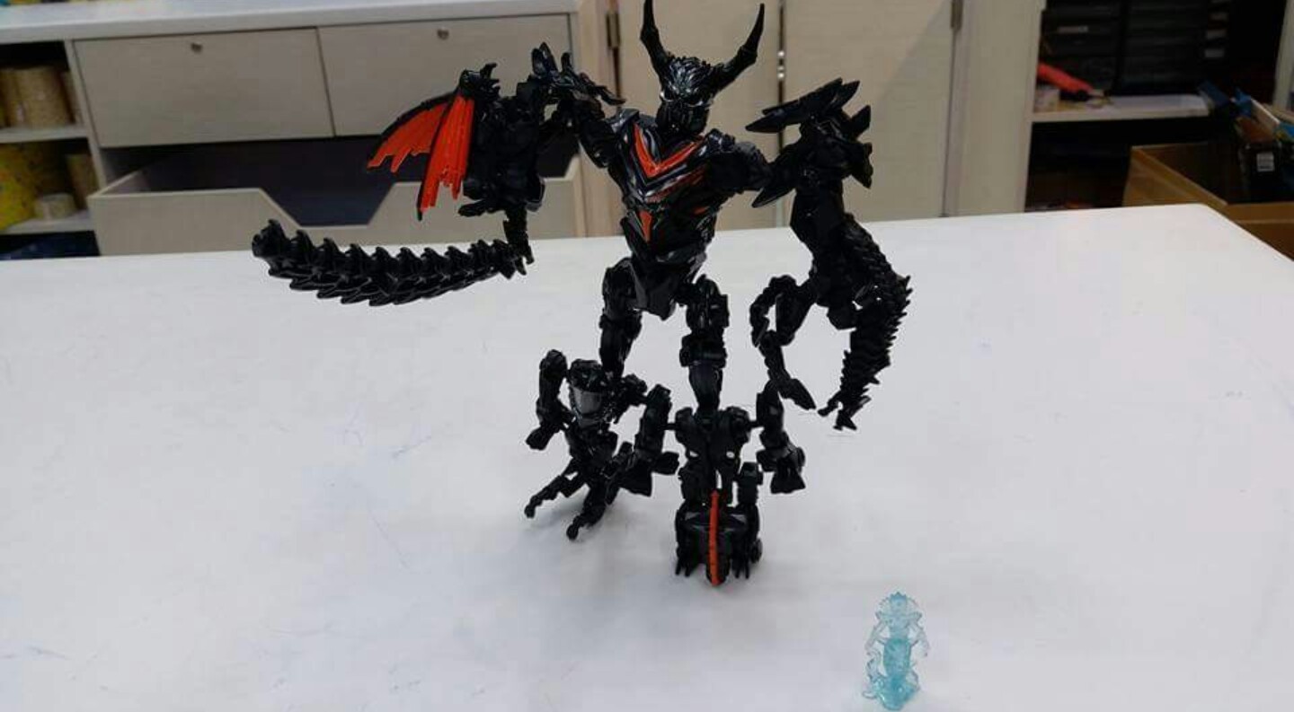 Transformers News: Re: Transformers: The Last Knight Toys Discussion Thread Transformers News: Re: Transformers: The Last Knight Toys Discussion Thread