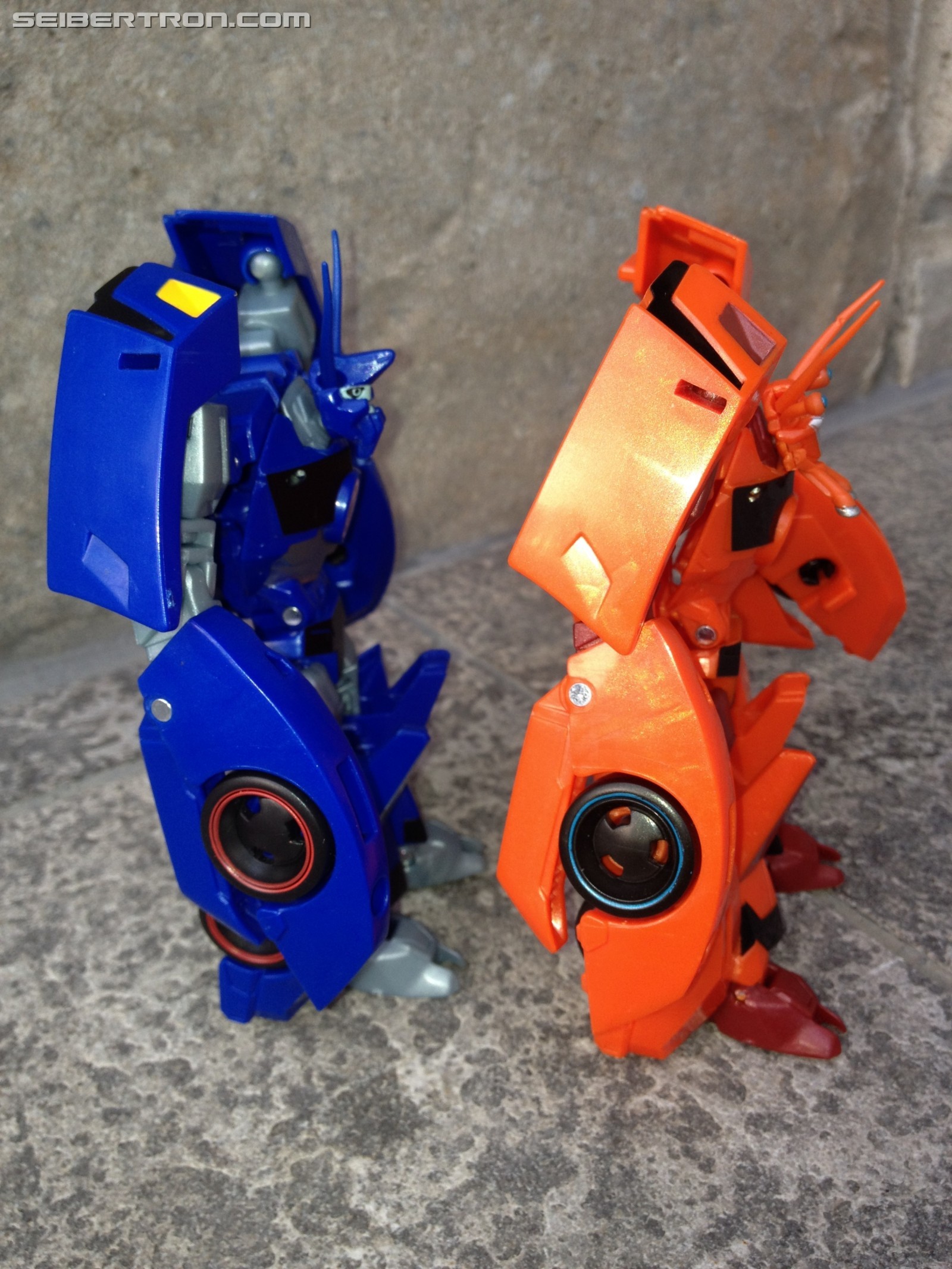 Transformers News: Pictorial Review of Warrior Thermidor from Transformers Robots in Disguise