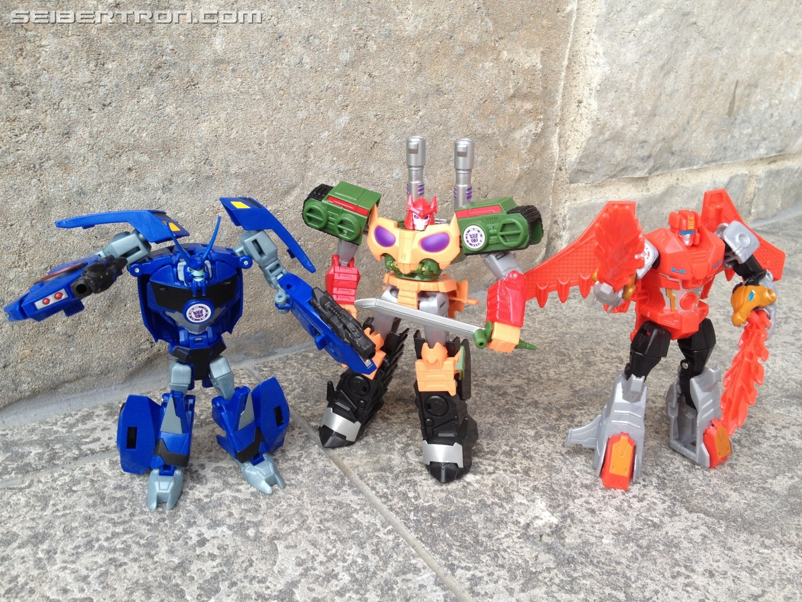 Transformers News: Warriors Bludgeon and Thermidor from Transformers: Robots in Disguise Finally Available for Preorder Transformers News: Warriors Bludgeon and Thermidor from Transformers: Robots in Disguise Finally Available for Preorder