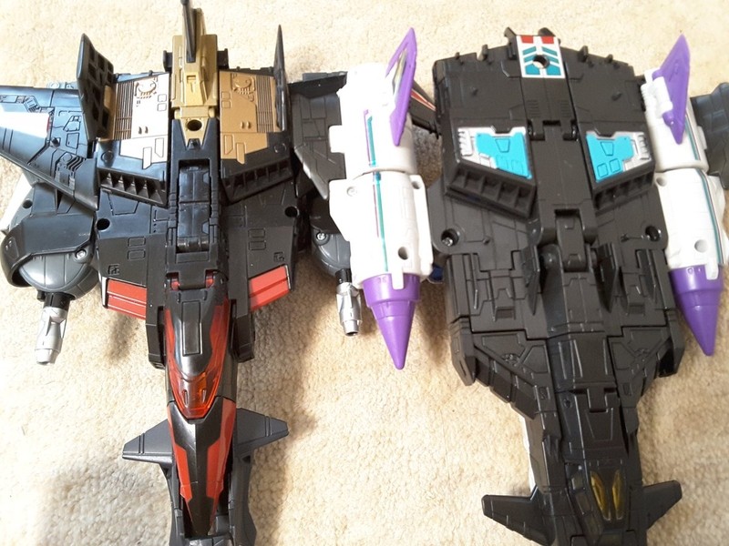 Transformers News: Comparison Images for Transformers Titans Return Overlord and Sky Shadow