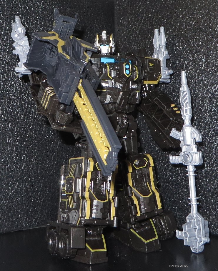 Transformers News: Pictorial Review of Primitive Skateboarding x Transformers Optimus Prime and Shreddicus Maximus
